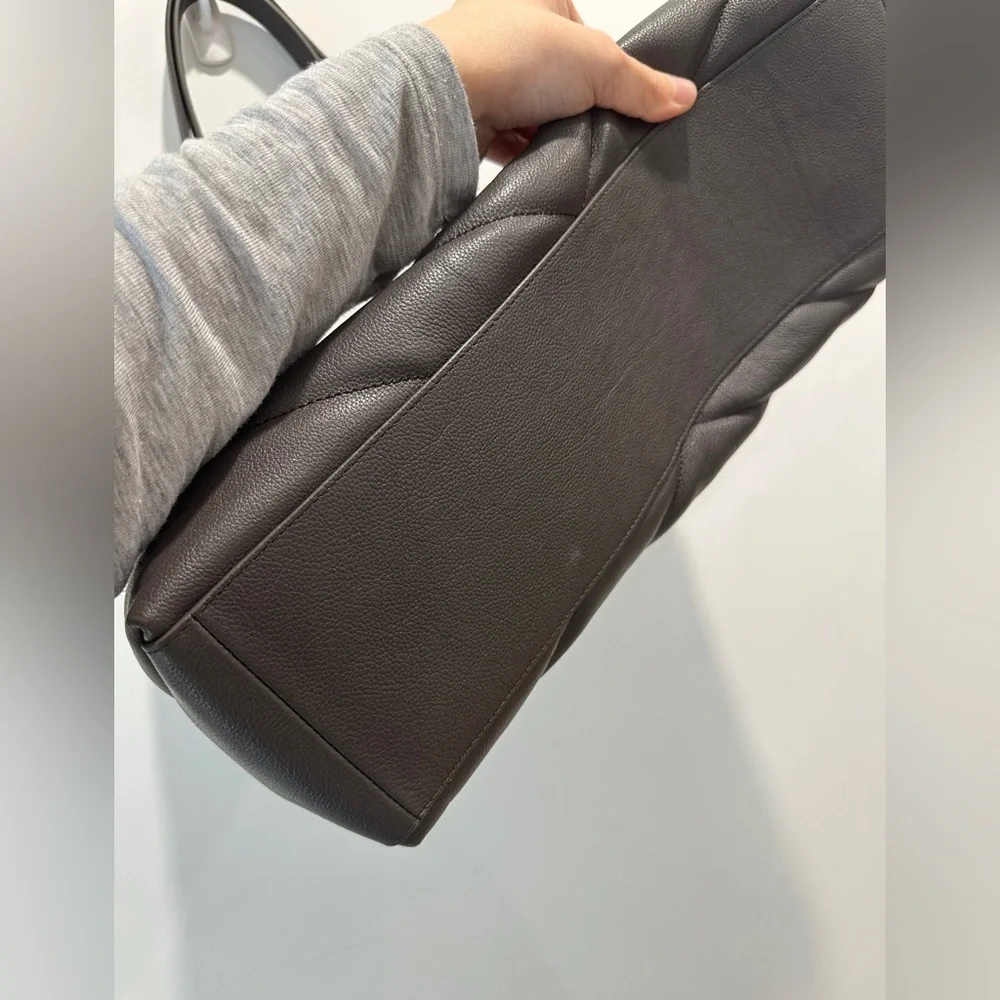 Rebecca Minkoff Edie Quilted‎ Calfskin Leather Maxi Tote. Graphite pre owned